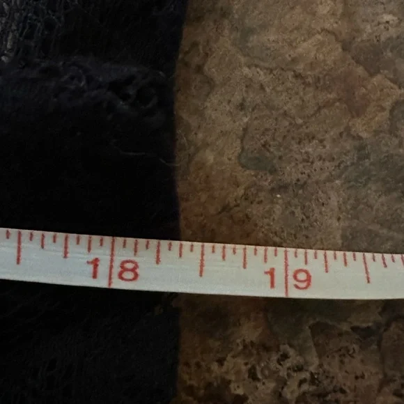 Fire Los Angeles Nude and Black Lace Dress Size Medium - Picture 5 of 6